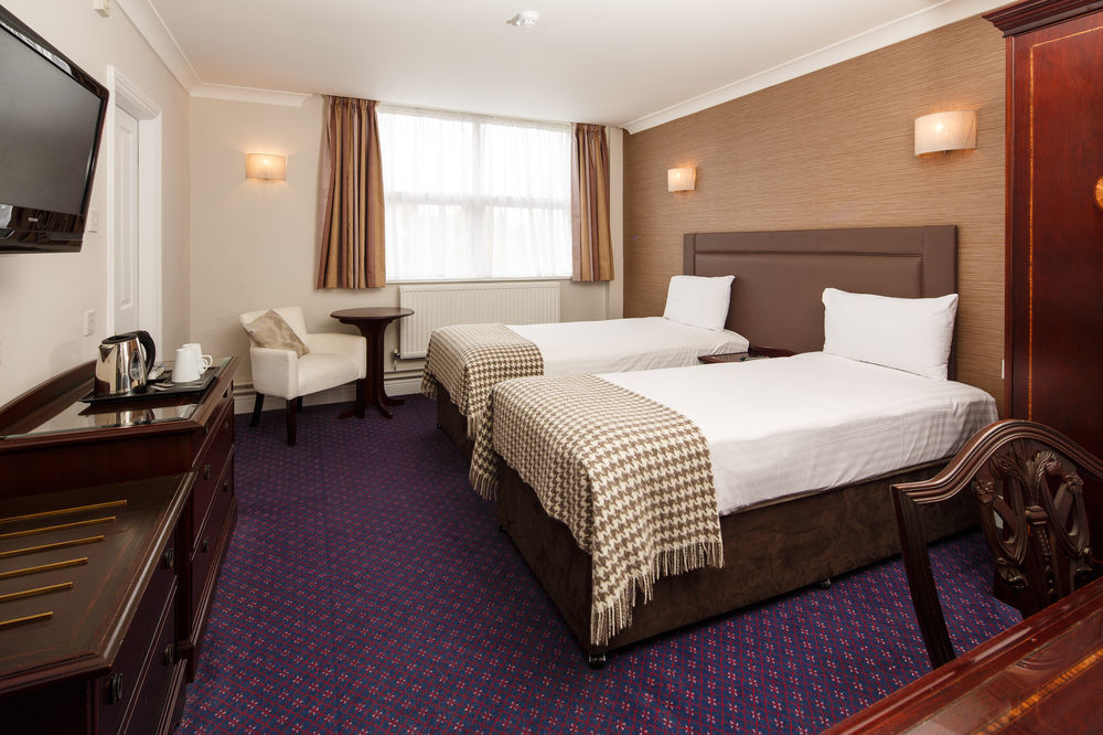 Hotel Cromwell 스티버니지 외부 사진
